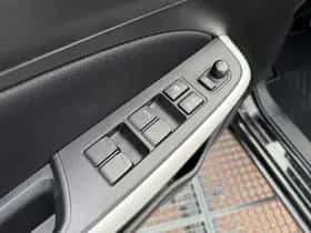 Suzuki Swift (2019) thumbnail 19