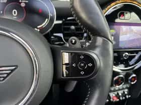 MINI Cooper S (2024) thumbnail 27