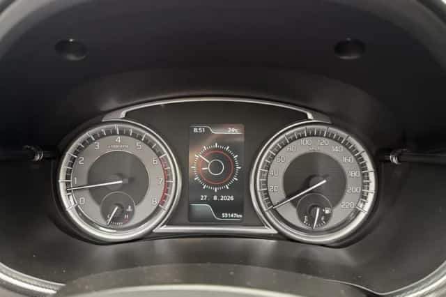 Suzuki Vitara (2021) thumbnail 4