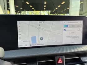 Kia EV6 (2023) thumbnail 16