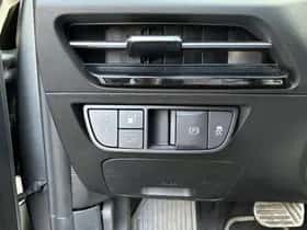 Kia EV6 (2023) thumbnail 30
