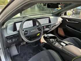 Kia EV6 (2023) thumbnail 33