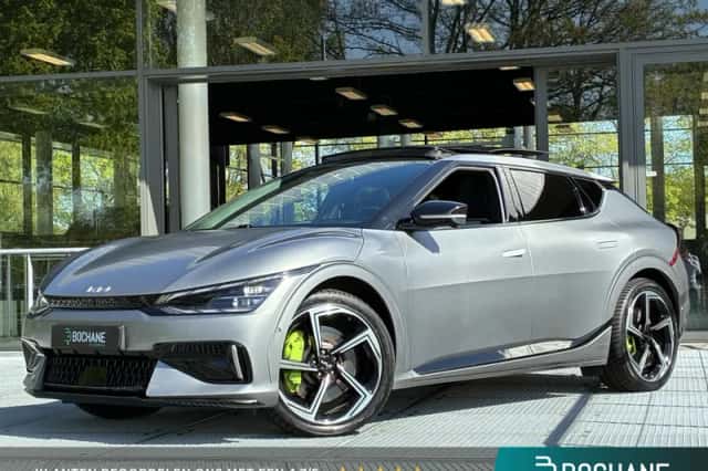 Kia EV6 (2023) thumbnail 1