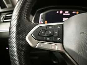 Volkswagen Passat (2021) thumbnail 19