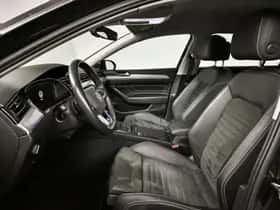Volkswagen Passat (2021) thumbnail 7