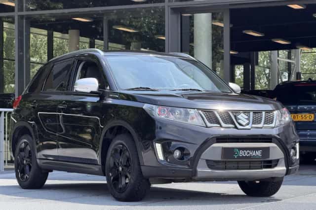 Suzuki Vitara (2017) thumbnail 5