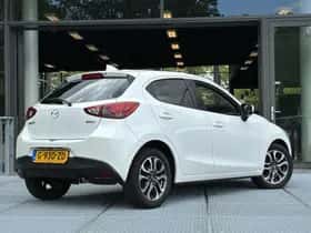 Mazda 2 (2019) thumbnail 2