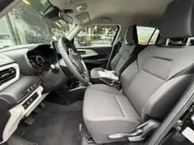 Suzuki Swift (2025) thumbnail 13