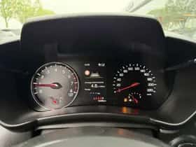 Suzuki Swift (2025) thumbnail 16