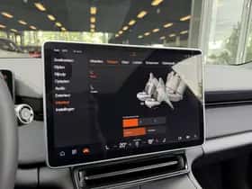 Polestar 4 (2025) thumbnail 16