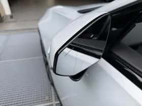 Polestar 4 (2025) thumbnail 18