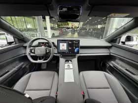 Polestar 4 (2025) thumbnail 4