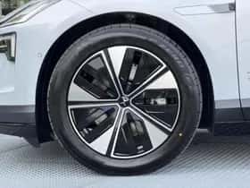 Polestar 4 (2025) thumbnail 32