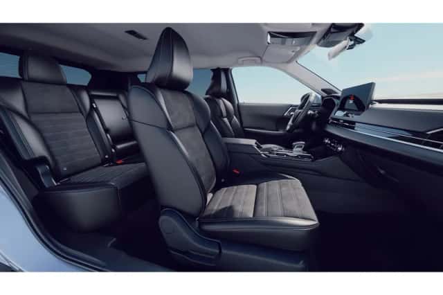 Mitsubishi Outlander (2026) thumbnail 6