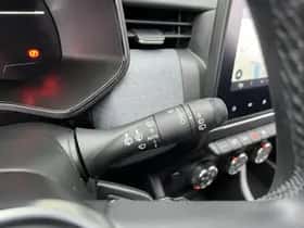 Renault Clio (2024) thumbnail 26