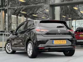 Renault Clio (2024) thumbnail 6