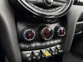 MINI Electric (2021) thumbnail 12