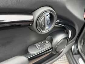 MINI Electric (2021) thumbnail 20
