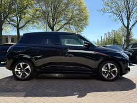 Suzuki Swift (2025) thumbnail 17