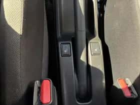 Suzuki Swift (2025) thumbnail 25