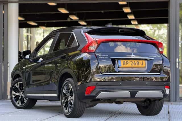 Mitsubishi Eclipse Cross (2018) thumbnail 6
