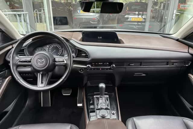 Mazda CX-30 (2023) thumbnail 3