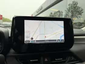 Suzuki Swift (2025) thumbnail 12