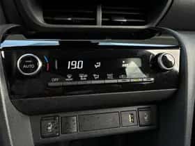 Toyota Yaris Cross (2023) thumbnail 15