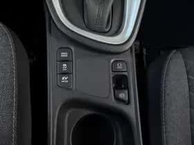 Toyota Yaris Cross (2023) thumbnail 30