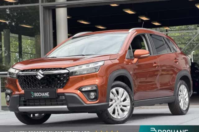Suzuki S-Cross (2025) thumbnail 1
