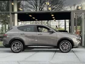 Alfa Romeo Tonale (2024) thumbnail 17