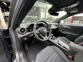 Alfa Romeo Tonale (2024) thumbnail 24