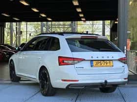 Škoda Superb (2021) thumbnail 6