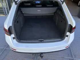 Škoda Superb (2021) thumbnail 9