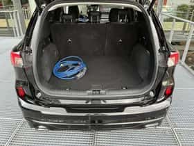 Ford Kuga (2022) thumbnail 9