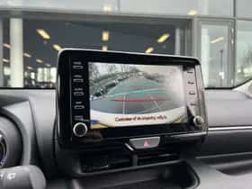 Toyota Yaris (2023) thumbnail 12