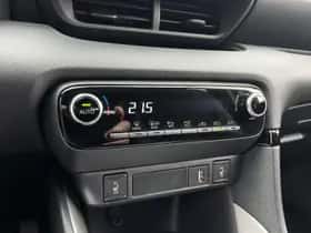 Toyota Yaris (2023) thumbnail 13