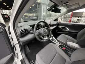 Toyota Yaris (2023) thumbnail 24