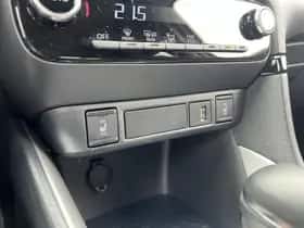 Toyota Yaris (2023) thumbnail 28