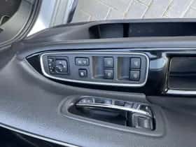 Mitsubishi Outlander (2021) thumbnail 20