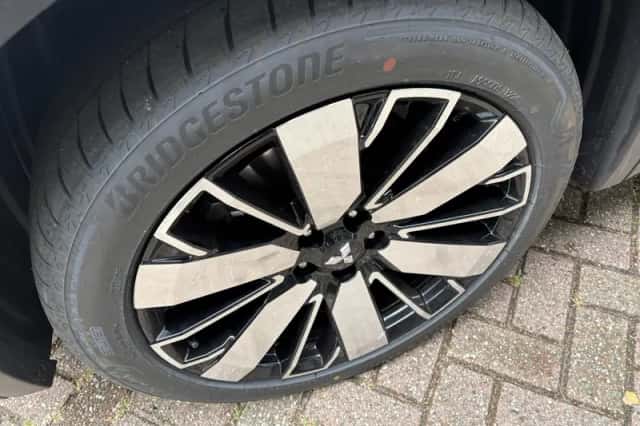 Mitsubishi Outlander (2026) thumbnail 4