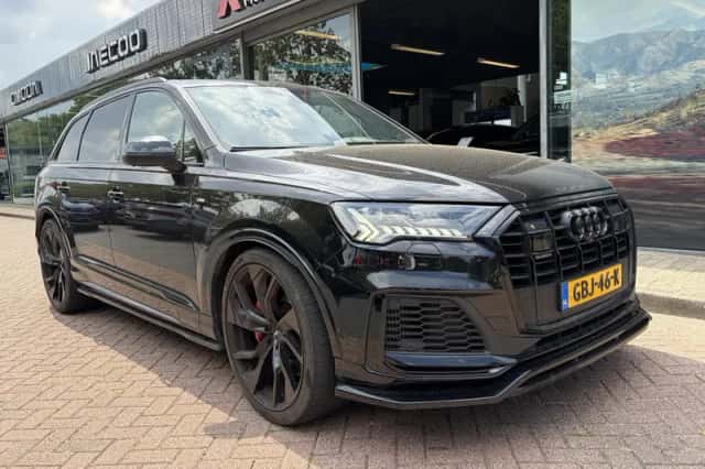 Audi Q7 (2021) thumbnail 6