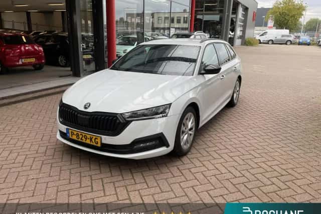 Škoda Octavia (2022) thumbnail 1