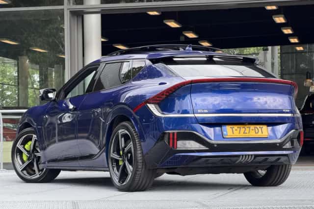 Kia EV6 (2023) thumbnail 6