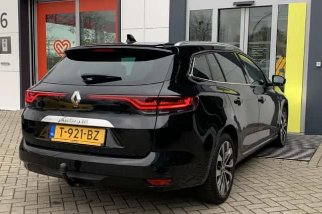 Renault Mégane (2023) thumbnail 2