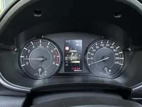 Suzuki Vitara (2025) thumbnail 4