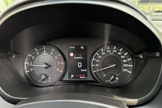 Suzuki S-Cross (2025) thumbnail 4
