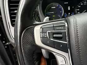 Mitsubishi Outlander (2021) thumbnail 15
