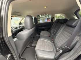 Mitsubishi Outlander (2021) thumbnail 5