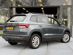 Škoda Karoq (2022) thumbnail 2